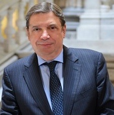 Planas pide cooperación a las CCAA para tener una respuesta positiva a las demandas de empleo del sector agrario
