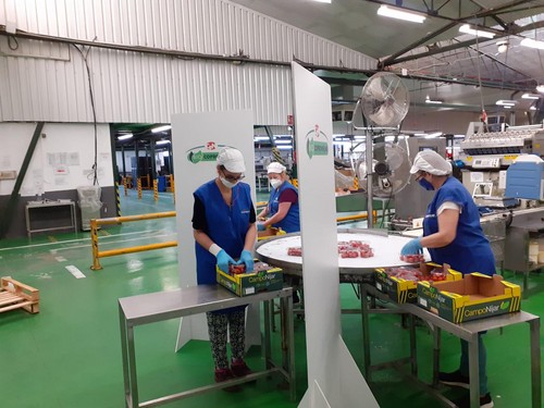 Coprohníjar mantiene el ritmo de trabajo, con más seguridad y demostrando su solidaridad