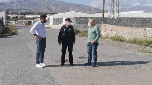 El Ayuntamiento de Adra tramita cerca de 80 expedientes para el tratamiento de residuos agrícolas