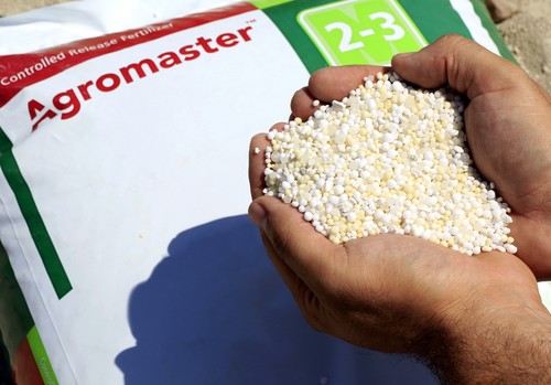 Agromaster asegura la óptima nutrición y un crecimiento uniforme de los frutales y otros cultivos leñosos