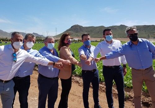 Murcia y Almería se unen para defender los trasvases y los valores de la horticultura del Sureste Español