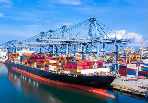 Las exportaciones españoles fuera de Europa bajaron durante el primer semestre de 2021