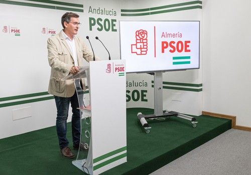 El PSOE respalda las reivindicaciones del campo y pide unidad de acción para exigir a Bruselas control en las fronteras
