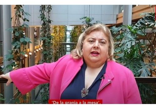 Clara Aguilera asegura que la transición ecológica debe ir acompañada de recursos públicos que ayuden al sector agroalimentario a adaptarse