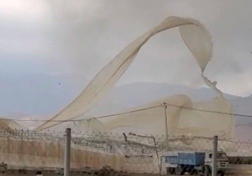 Una espectacular tormenta descarga sobre Níjar y Almería agua y granizo y varios tornados destrozan invernaderos