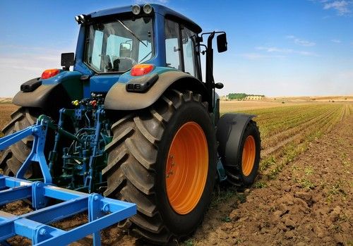 Andalucía, pionera en agilizar la inscripción en el Registro Oficial de Maquinaria Agrícola