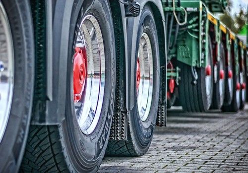 COAG habla de “colapso por la huelga del transporte” y anuncia “graves pérdidas” de leche, frutas, hortalizas y flores