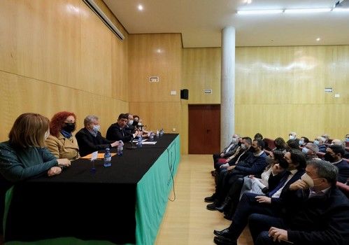 Juan Marín ve “muchas oportunidades” en el turismo vinculado a la agricultura y la ganadería para frenar la despoblación