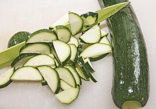 Calabacín y berenjena aumentan su precio medio en origen en la semana 24 del año