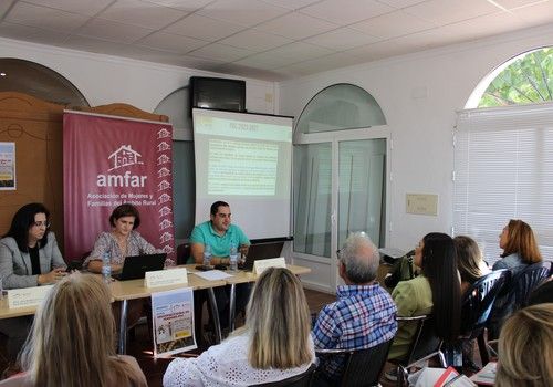 AMFAR toma octubre para celebrar el 'Día de la Mujer Rural'