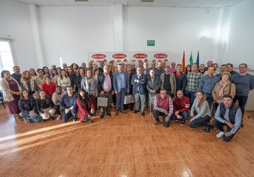Vicasol celebra un homenaje para visibilizar a los socios fundadores de la cooperativa del año 1979