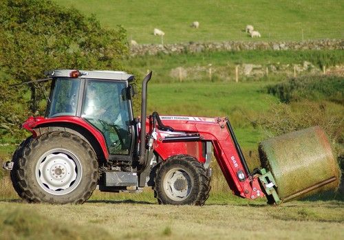 El Gobierno destina 660 millones de euros en ayudas directas para compensar a los agricultores por la subida del precio de carburantes y fertilizantes