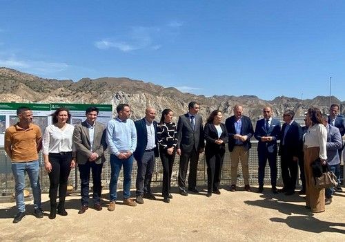 Crespo coloca la primera piedra de las obras de prevención de catástrofes del embalse de Cuevas del Amanzora