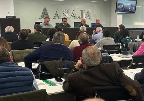 ASAJA exige una respuesta firme del gobierno español ante la escalada de críticas infundadas de Francia hacia la agricultura española