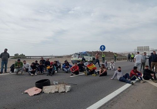 Dos detenidos en la jornada de protestas del campo en el Poniente