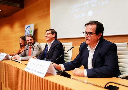 Las administraciones y la Cátedra Aqualia – UAL unen la gestión y la investigación en el Día Mundial del Agua