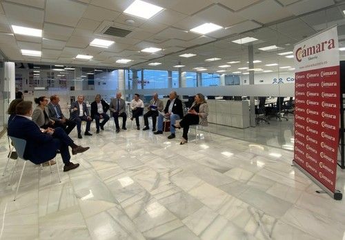 Cámara de Comercio y empresas del sector agro conocen el proyecto de la futura Cátedra Dieta Mediterránea Sostenible y Hábitos Saludables