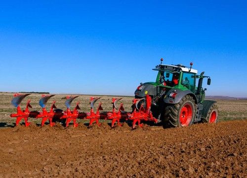 El Ministerio de Agricultura, Pesca y Alimentación destina 9,55 millones de euros al “Plan Renove” de maquinaria agraria 2024