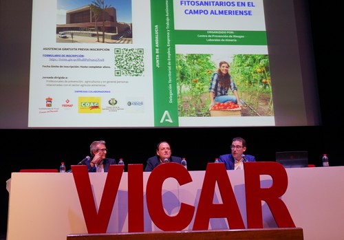 La seguridad en la aplicación de productos de fitosanitarios, a debate en Vícar en unas jornadas técnicas