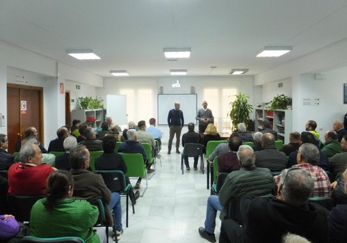 La Junta informa a agricultores y ganaderos del Alto Almanzora de las ayudas por 13,6M€ por la sequía