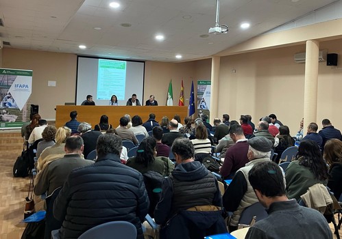 El proyecto Fosnat estudia el origen de los fosfonatos en cultivos ecológicos de Andalucía