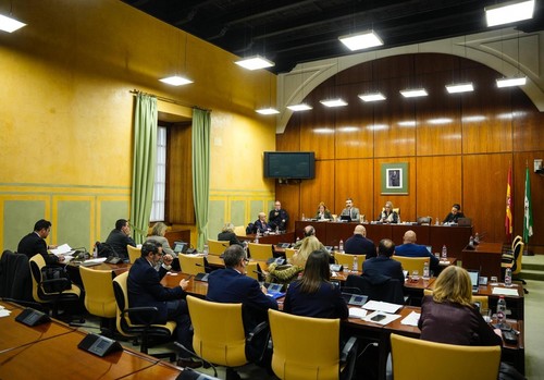 La Junta apuesta por la unión de instituciones para defender al sector agroalimentario frente a aranceles