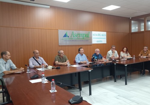 La Mesa del Agua de Almería alerta de situaciones críticas en las comarcas de Níjar y el Almanzora para los próximos meses