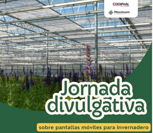 Las pantallas móviles revolucionan los invernaderos de Almería