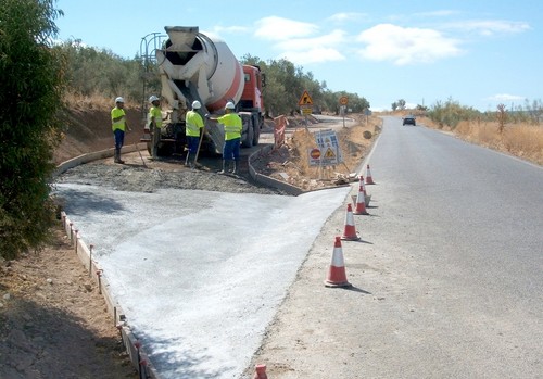 La Junta ha invertido 130 M€ para la mejora de 489 caminos rurales