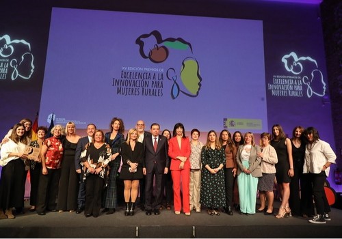 El Ministerio de Agricultura, Pesca y Alimentación reconoce con un premio honorífico a las mujeres cooperativistas del sector agroalimentario