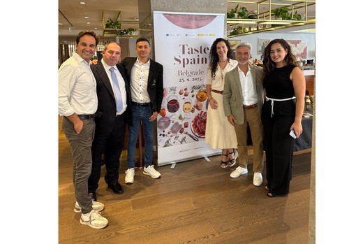 Cinco empresas de ‘Sabores Almería’ presentan la calidad de sus productos en Serbia