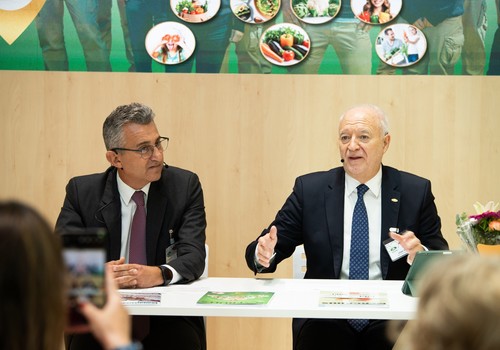 Anecoop celebra 50 años unida y conectada con el futuro de la agricultura