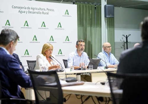 La Junta aborda en la Mesa de Interlocución Agraria el reparto de ayudas para paliar efectos derivados de mildiu o parvispinus