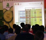 Agricultores debaten nuevos aspectos de lucha biológica en Dalías