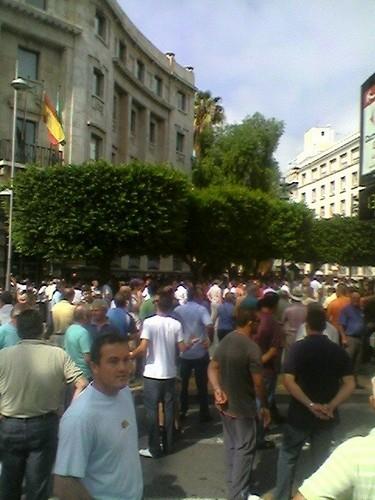 Los manifestantes llegan a la Plaza Circular de la capital
