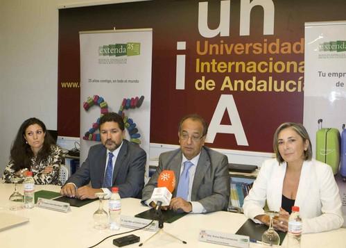 Extenda y la Universidad Internacional de Andalucía crean una Cátedra de Internacionalización