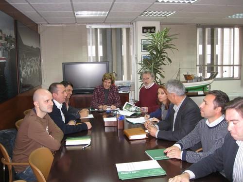 La Consejería de Agricultura fomentará las técnicas con control biológico en el tomate y otros cultivos