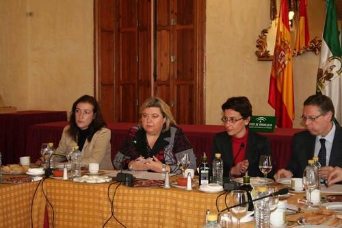 Agricultura estima que la renta agraria andaluza se incrementará un 7,5% en 2010