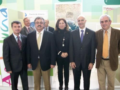 El estratégico Puerto de Almería oferta más posibilidades de negocios a los empresarios