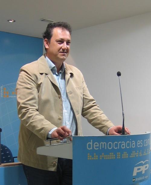 Rivera: “Añez miente al decir que 700 kilómetros de caminos rurales verán mejorado su aspecto”