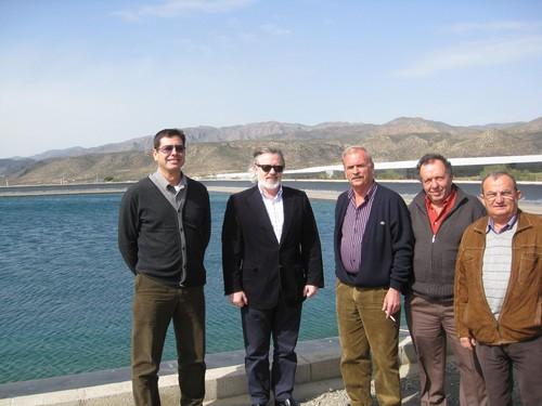 El delegado de Agricultura explica a la SAT Campo de Níjar las ayudas para modernización de invernaderos