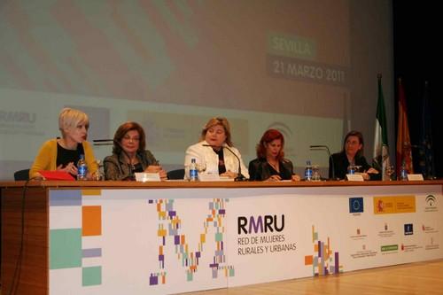 Agricultura impulsa las redes de apoyo entre mujeres con un ciclo sobre liderazgo y oportunidades en el mundo rural