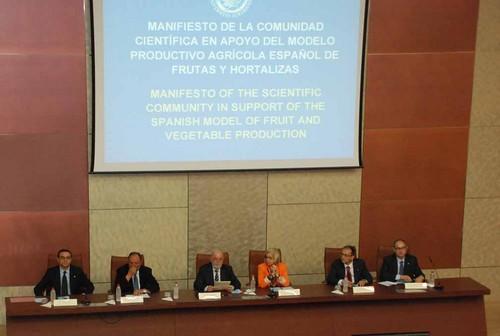 Apoyo masivo de universidades e instituciones científicas al ‘Manifiesto en Apoyo al Modelo Productivo español de frutas y hortalizas’ impulsado por la Universidad de Almería