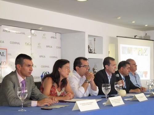 La Junta anima a las cooperativas a innovar, buscar nuevos mercados y aumentar su dimensión para ser más competitivas