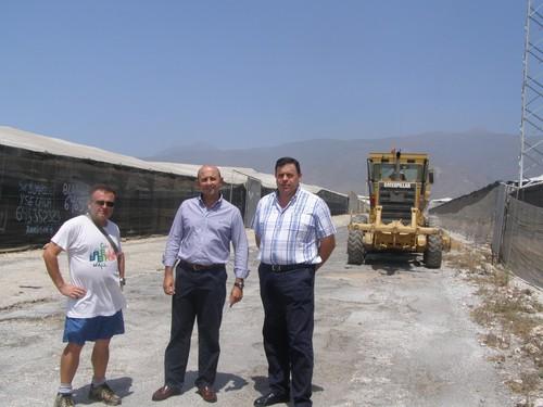 Comienzan las obras en el camino de La Maleza con el esfuerzo conjunto de usuarios, Ayuntamiento y Diputación