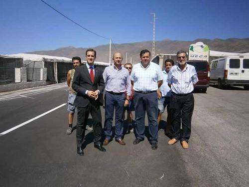 Diputación y el Ayuntamiento de El Ejido inauguran el Camino de la Maleza tras su reasfaltado