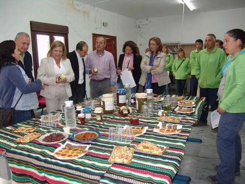 Desempleados de Fondón crean su propio puesto de trabajo tras formarse en un taller de empleo