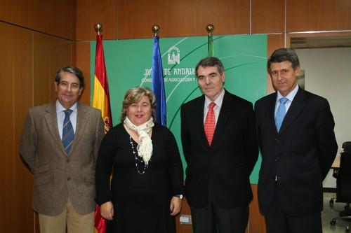 Aguilera destaca la necesidad de concentrar la oferta para contar con mayor fuerza en la cadena agroalimentaria