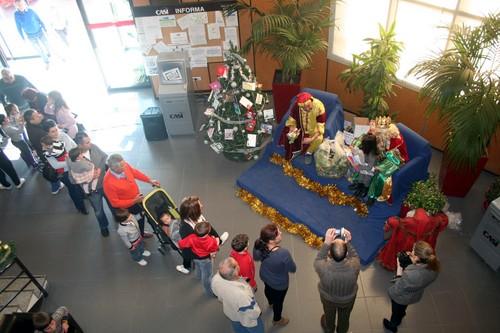 Los Reyes Magos han visitado esta mañana la cooperativa CASI