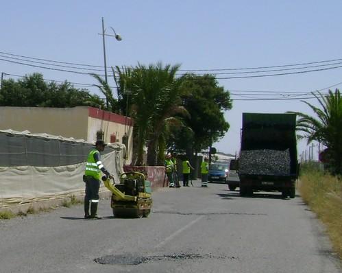 Comienzan las obras de reparación de caminos rurales en La Mojonera